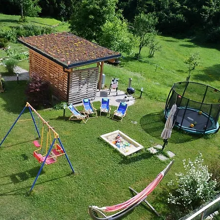 Biohof Teufel Farm stay *