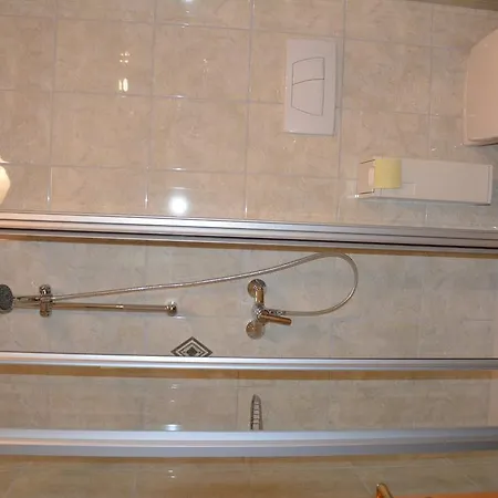 Biohof Teufel Farm stay *